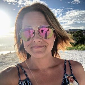 Meet your Posher, Kelli